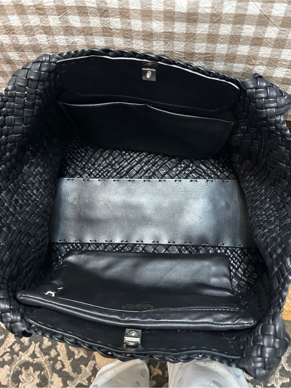 Falor Black Woven Tote Bag - Stylish Everyday Carry - Picture 7 of 8